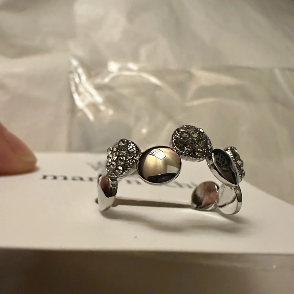 NWT- Marlyn Schiff-adjustable pave‎ multi disc ring